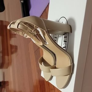 Steve madden carrson heels